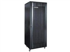 IT168產品報價解讀 網(wǎng)絡機柜及控制臺的價值與選擇指南